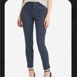 GAP Skinny Ankle Pants in Navy Polka Dot Pattern